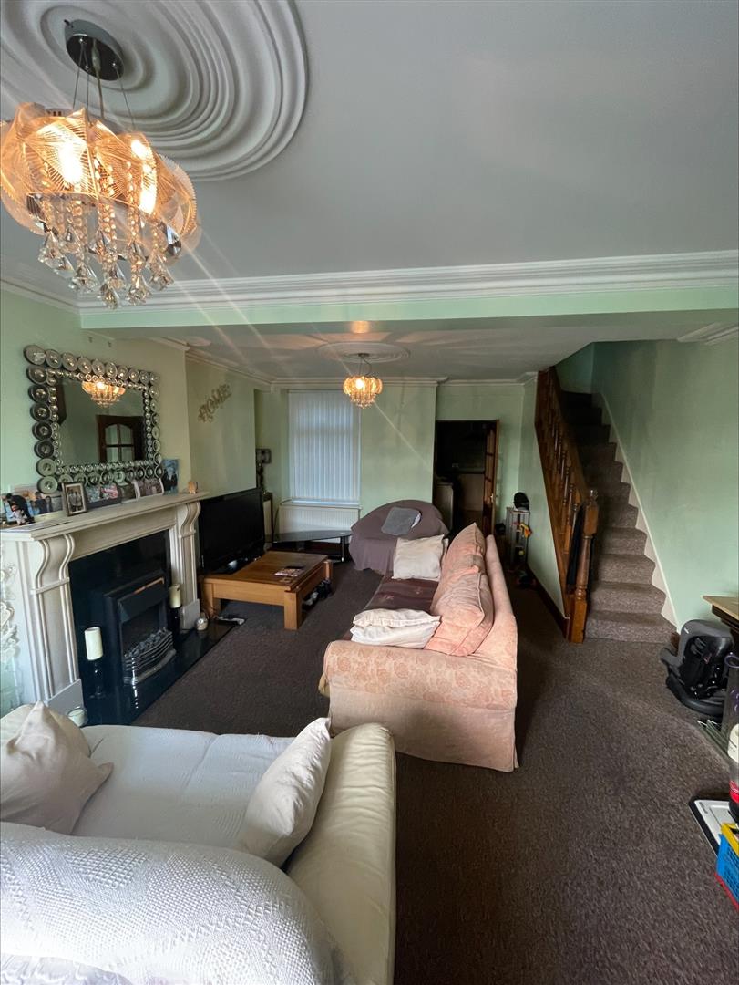 3 Bedroom House Mid Terrace Mountain Ash Road, Abercynon, Mountain Ash